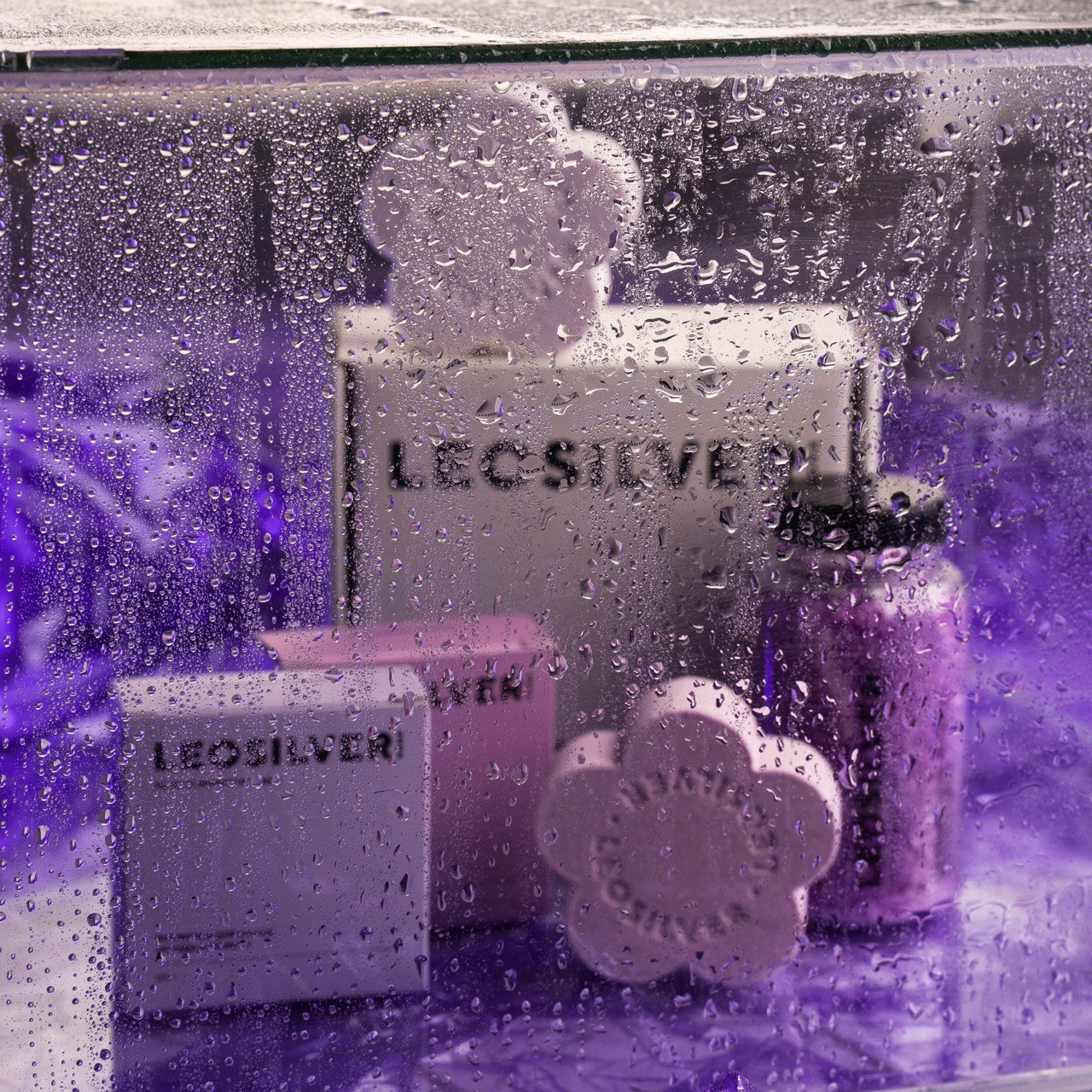 Совершенно весенние новые неоновые наборы